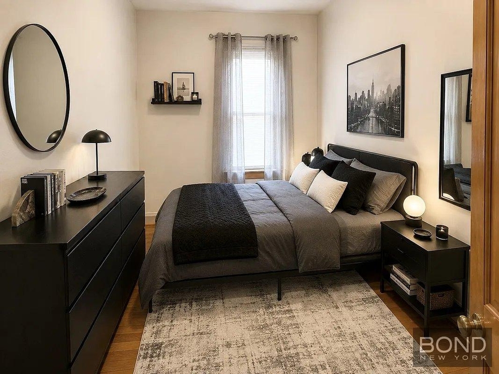 East 50th Street - Photo 4
