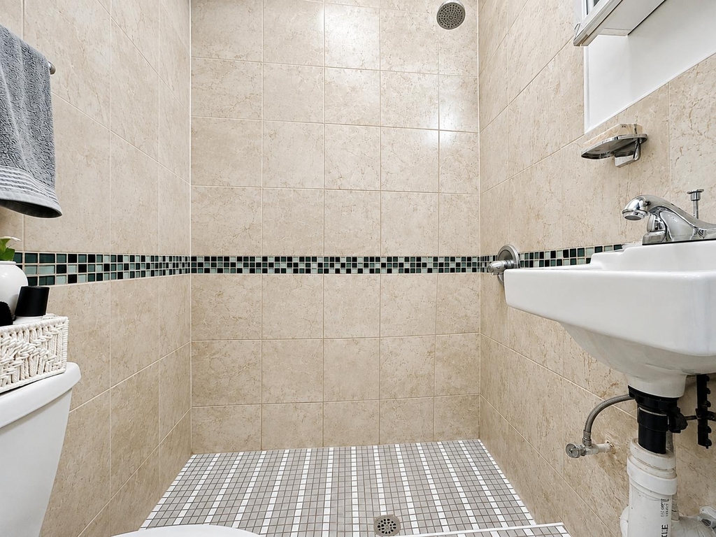 1270 First Avenue - Photo 8