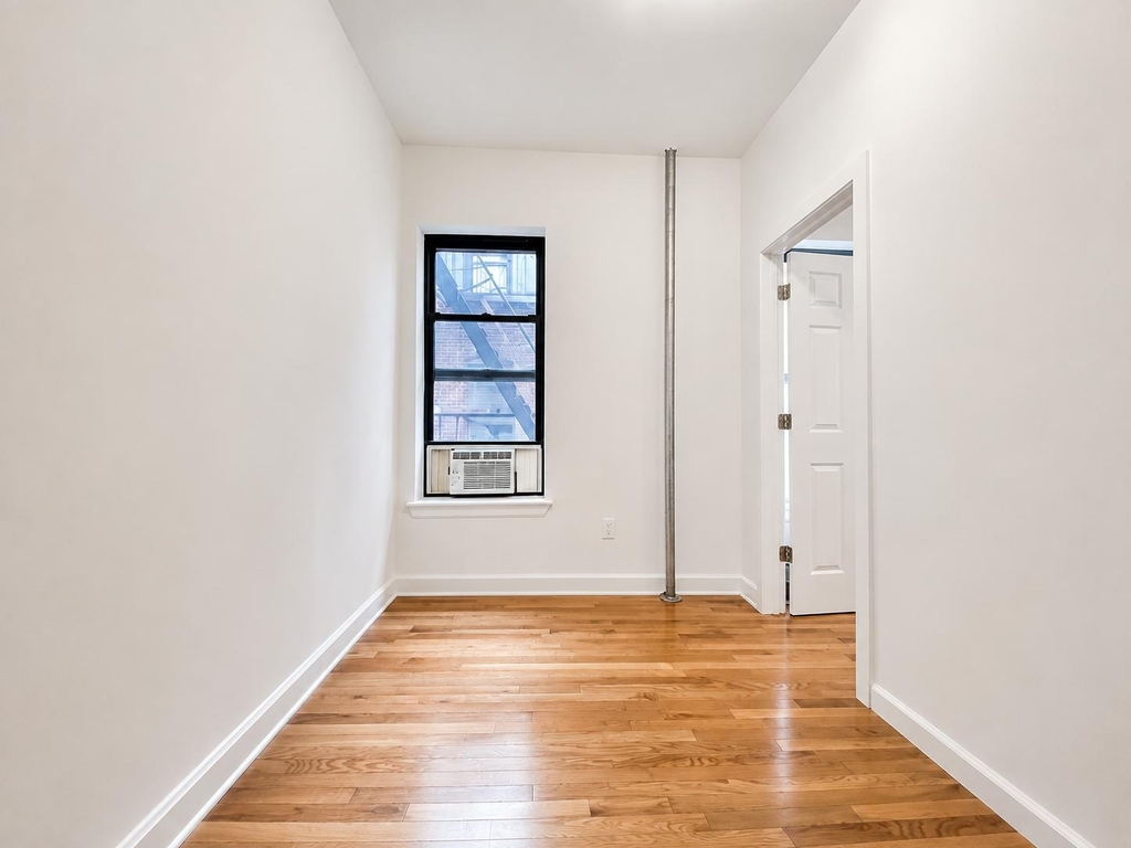 1270 First Avenue - Photo 6