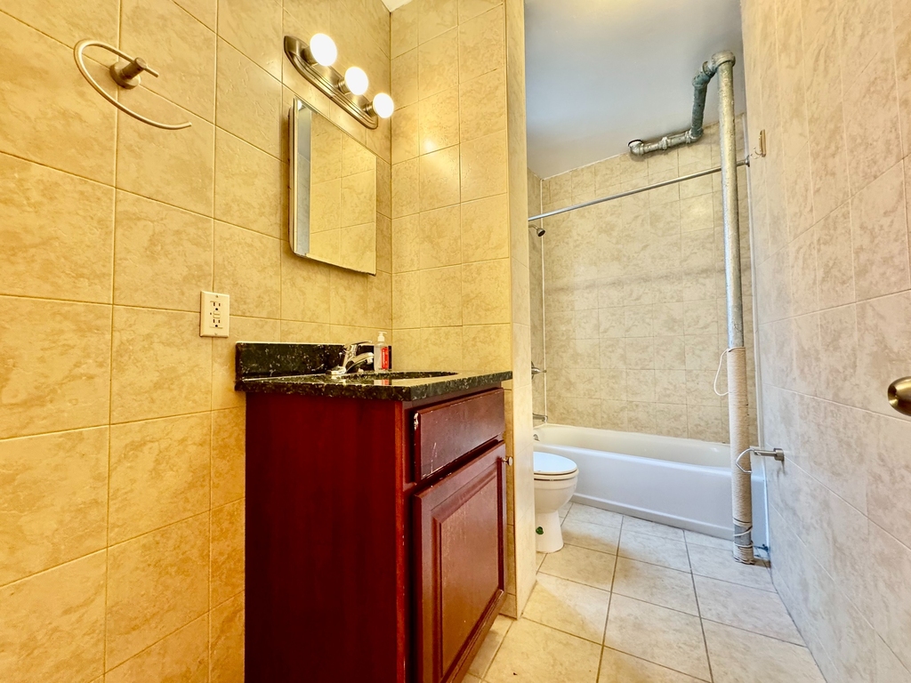 20 Magaw Place - Photo 7
