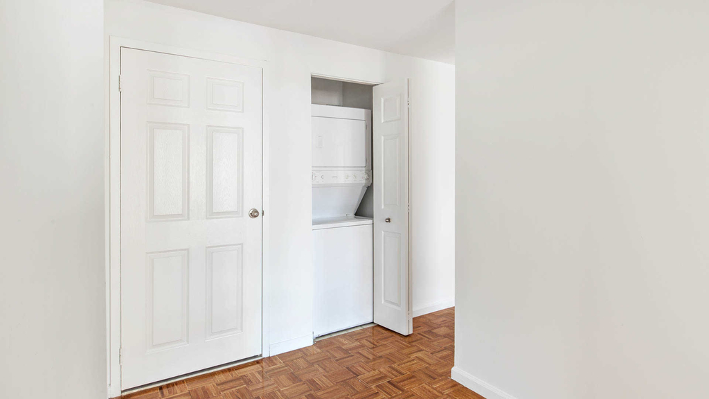 155 Washington Street - Photo 19