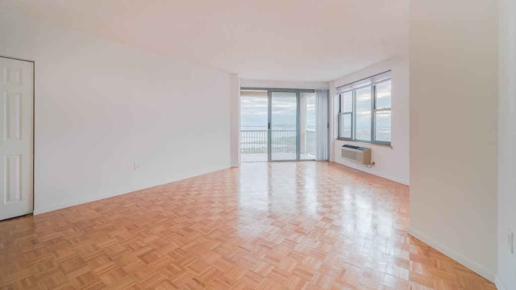 155 Washington Street - Photo 13
