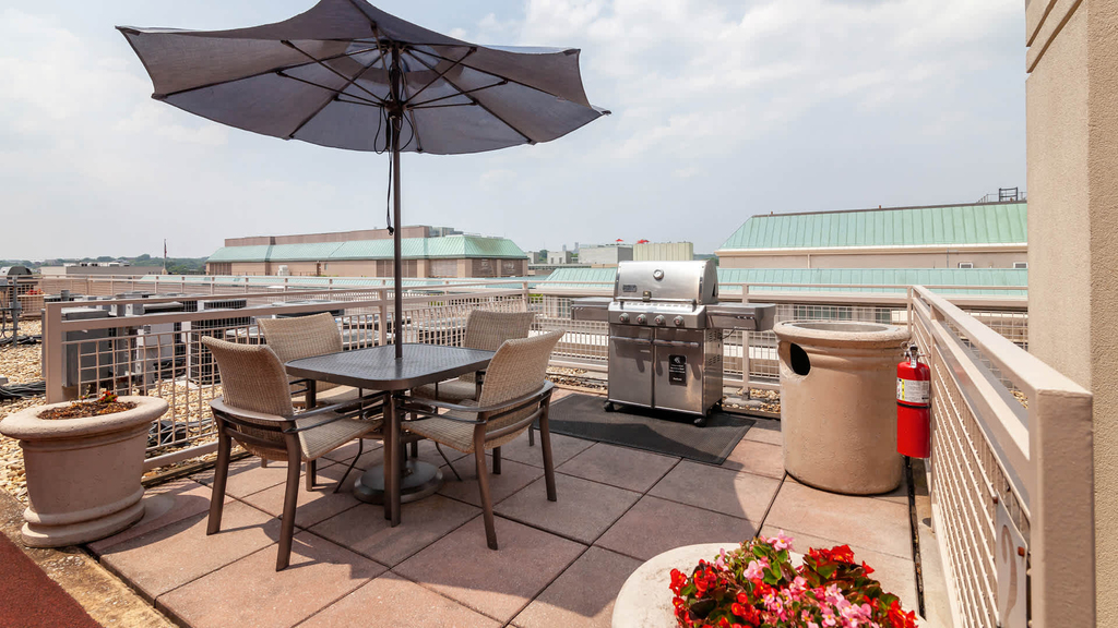 2400 M Street Nw - Photo 26