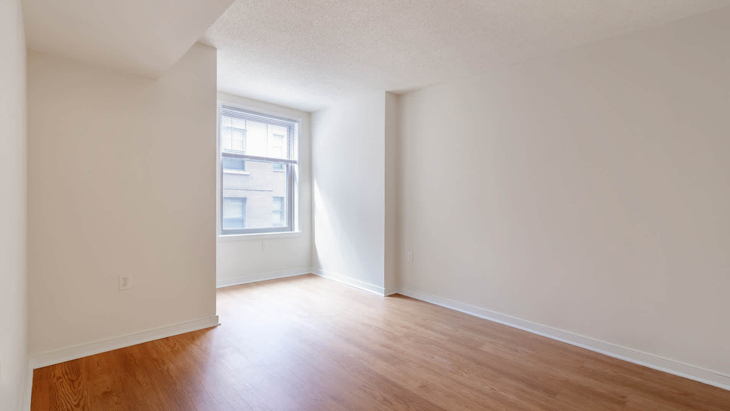 2400 M Street Nw - Photo 17