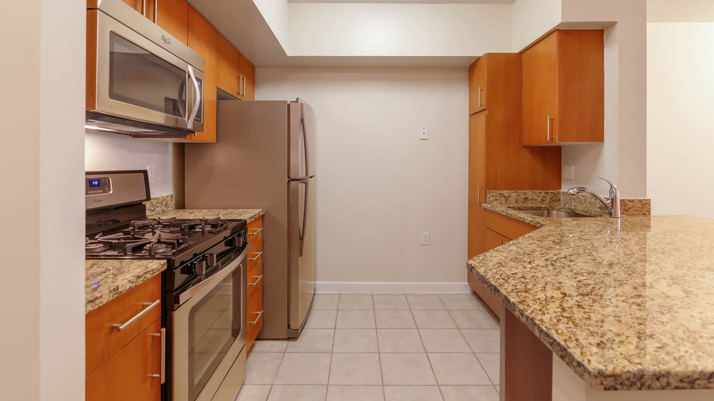 2400 M Street Nw - Photo 35
