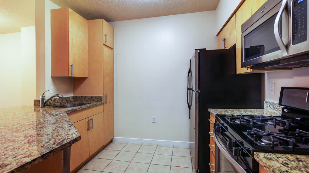 2400 M Street Nw - Photo 53