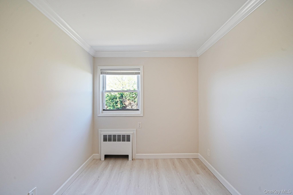 1072 Hicksville Road - Photo 5