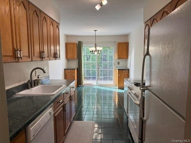 34 Candlestick Court - Photo 8