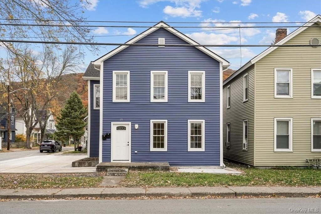 175 W Main Street - Photo 0