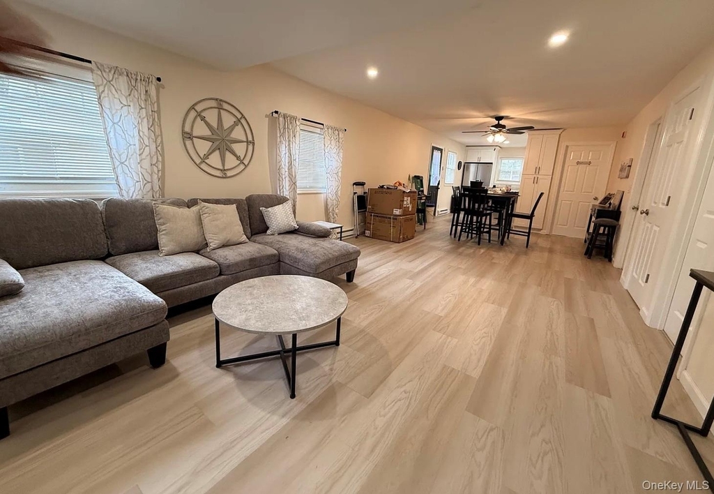 129 Westbury Drive - Photo 2
