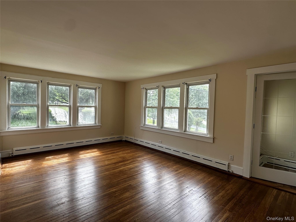 245 Lattintown Road - Photo 2