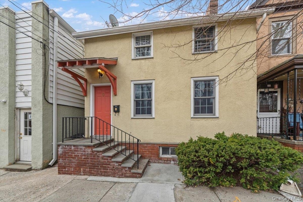 9 N Dearman Street - Photo 0