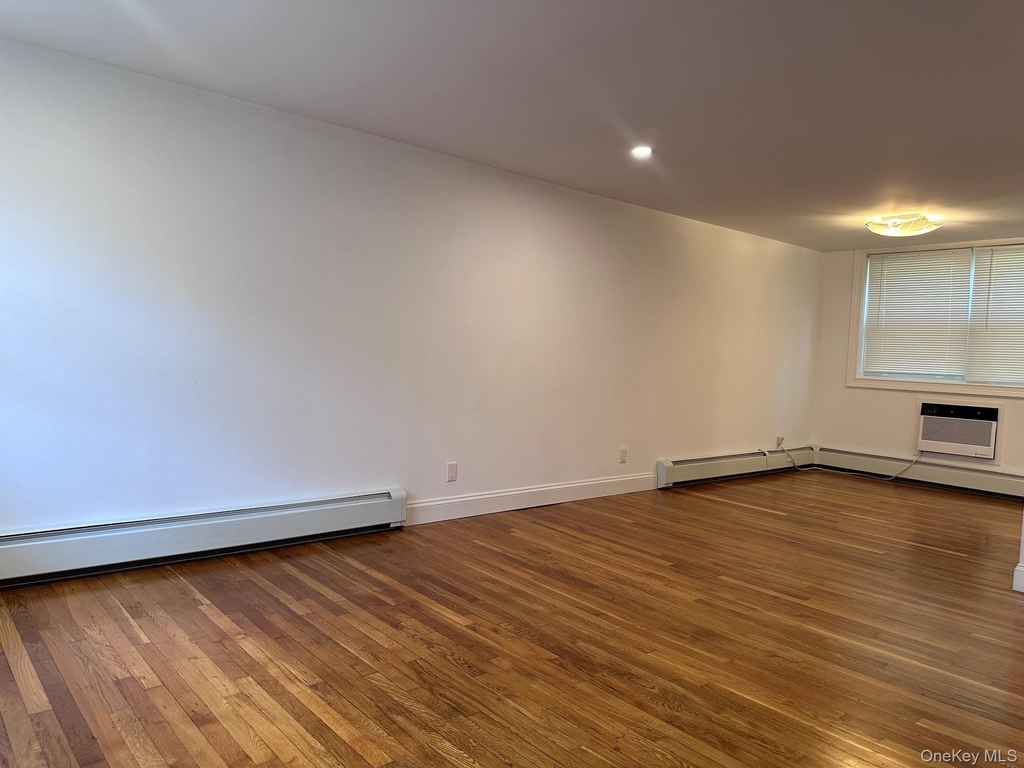 1 Gilbert Avenue - Photo 1