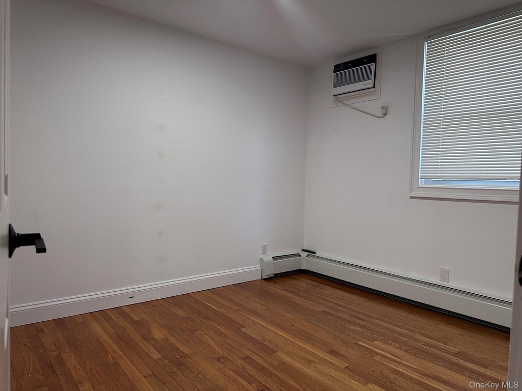 1 Gilbert Avenue - Photo 8