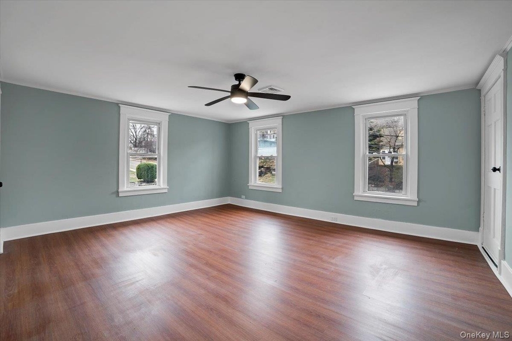 143 Chatterton Parkway - Photo 9