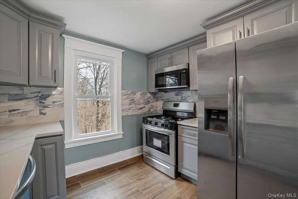 143 Chatterton Parkway - Photo 6