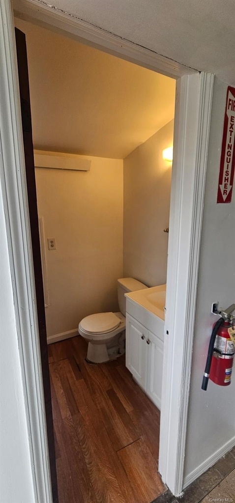 70 Washington Avenue - Photo 5
