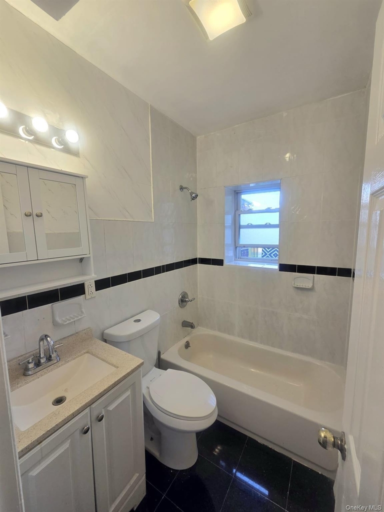 3223 96th Street - Photo 11
