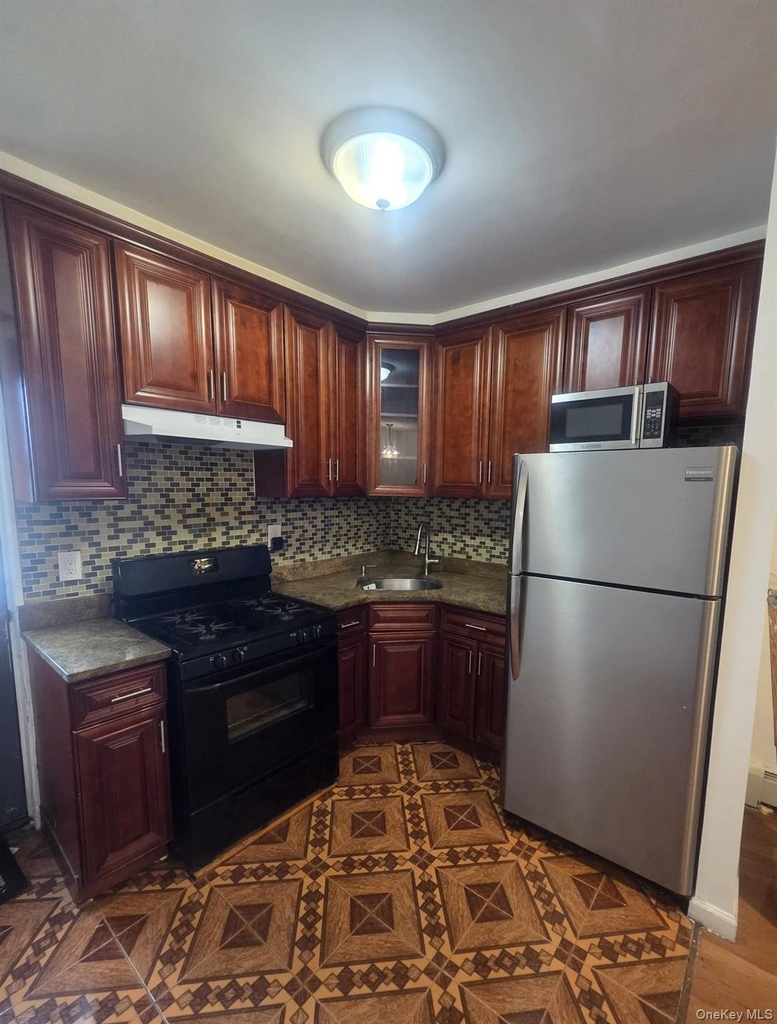 3223 96th Street - Photo 1