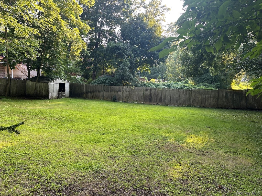 63 Franklin Avenue - Photo 9