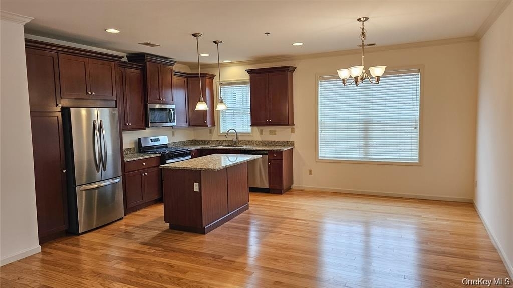 105 Canter Court - Photo 11