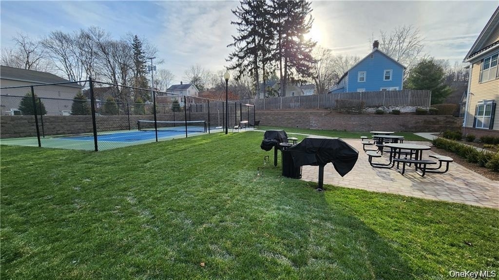 105 Canter Court - Photo 25