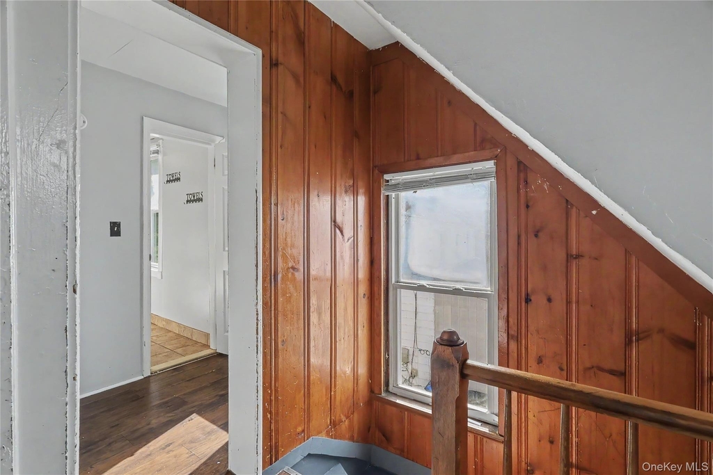 39 Spruce St - Photo 17