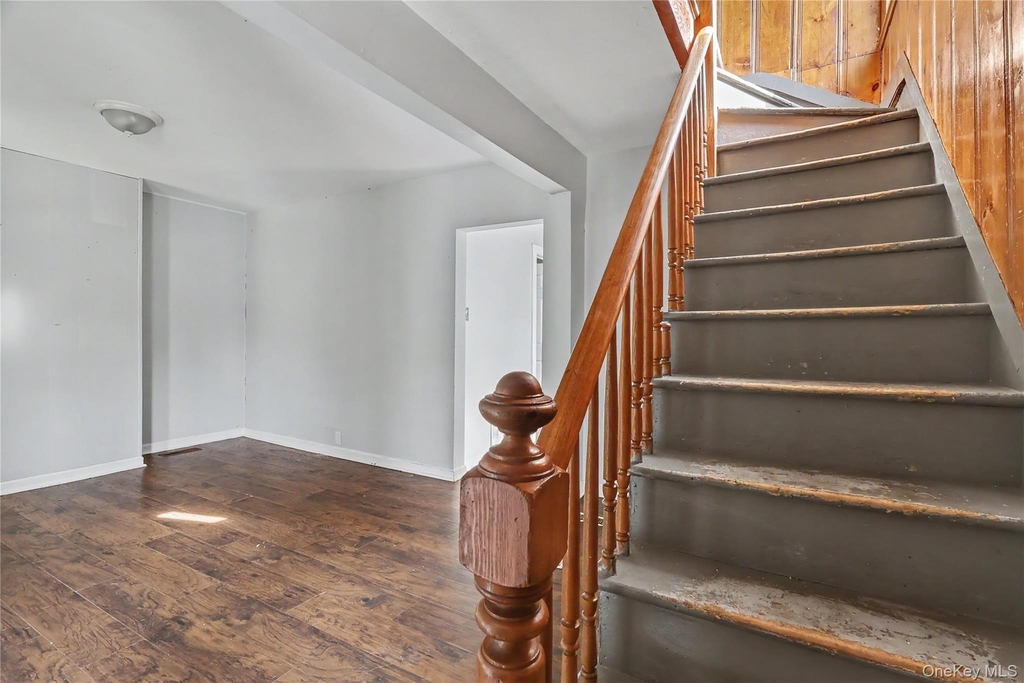 39 Spruce St - Photo 18