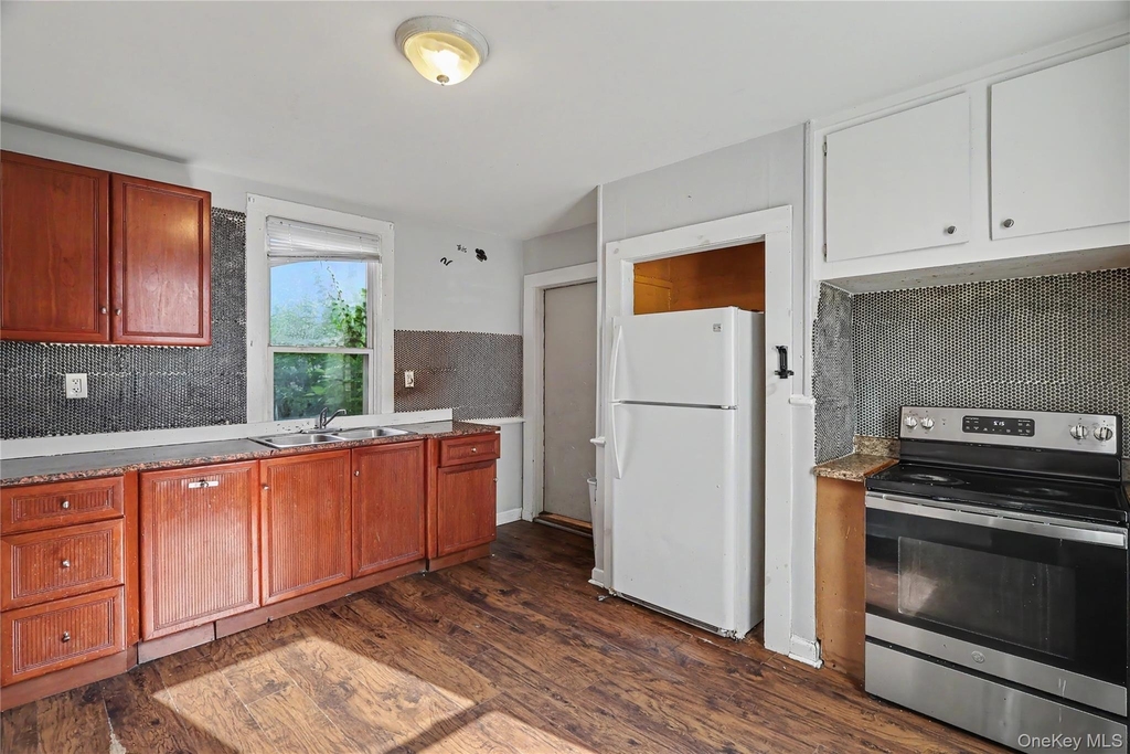 39 Spruce St - Photo 29