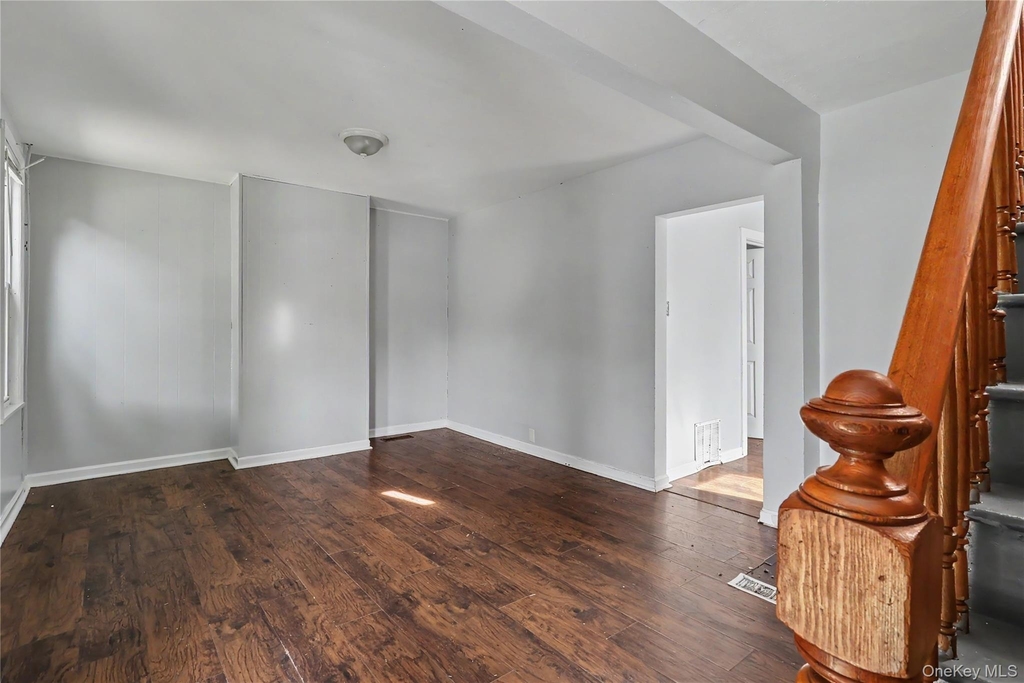 39 Spruce St - Photo 19