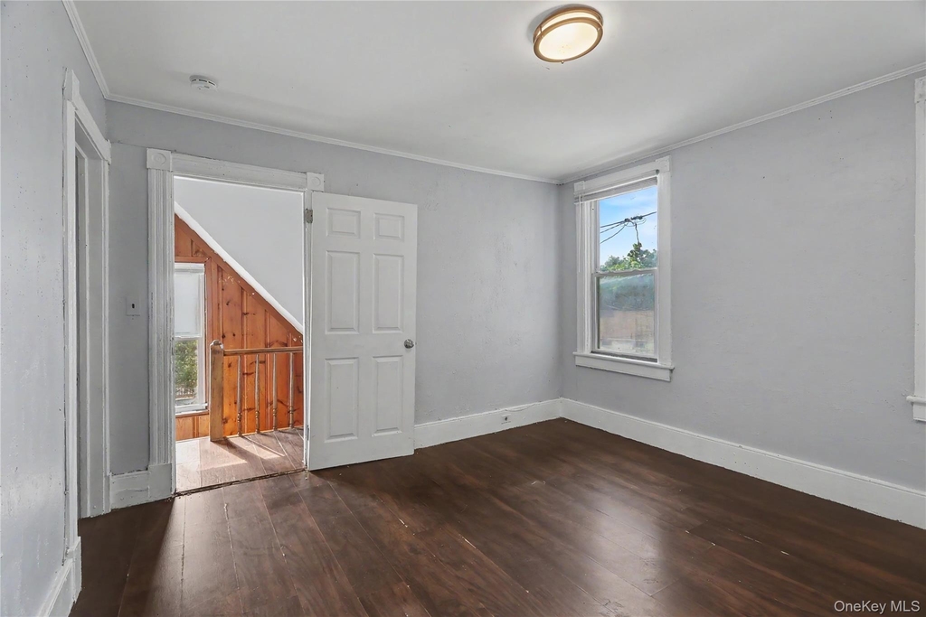 39 Spruce St - Photo 14