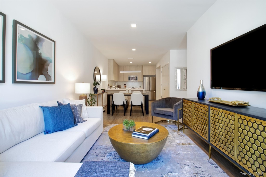 333 Warner Avenue - Photo 4