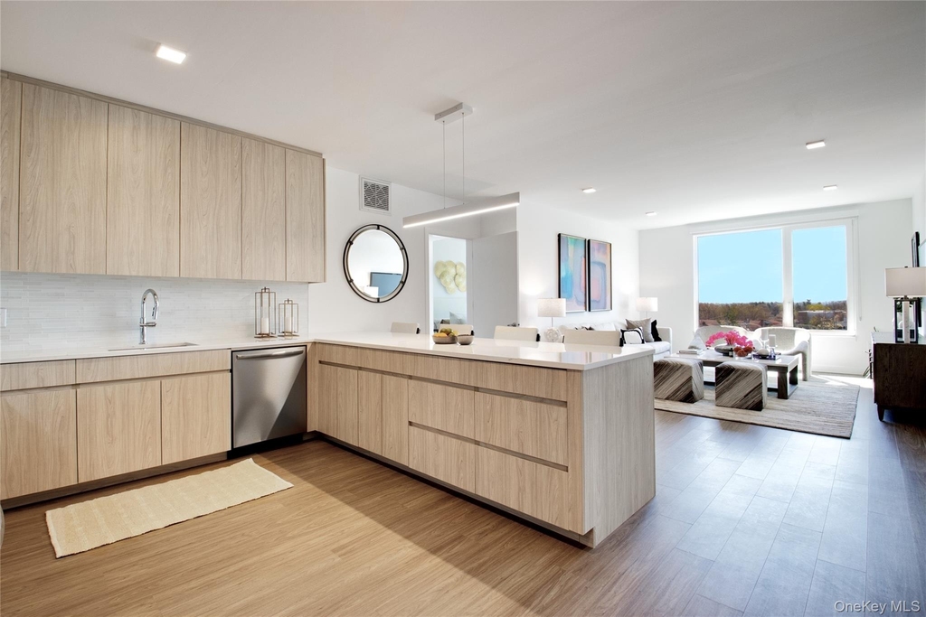 333 Warner Avenue - Photo 3