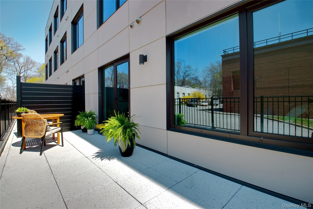 333 Warner Avenue - Photo 17