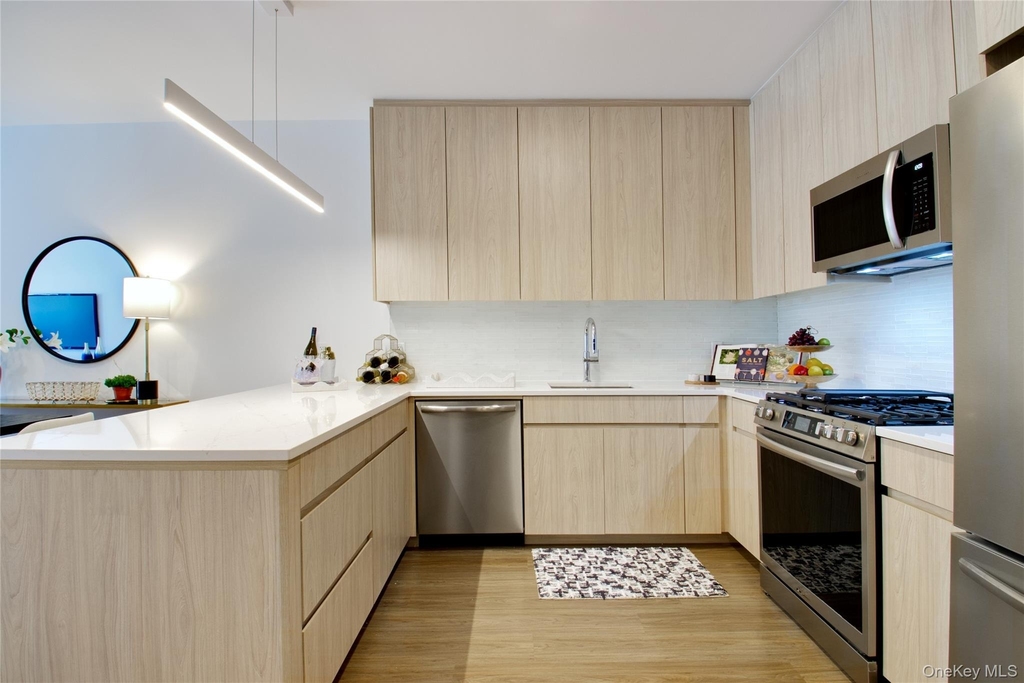 333 Warner Avenue - Photo 6