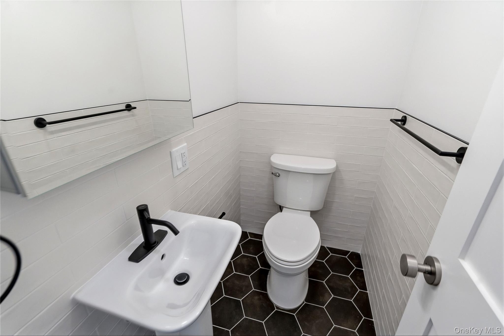 6249 60th Street - Photo 12