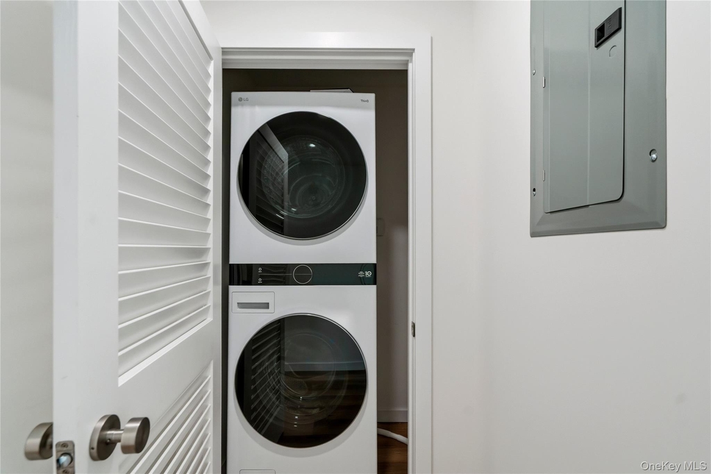 6249 60th Street - Photo 13