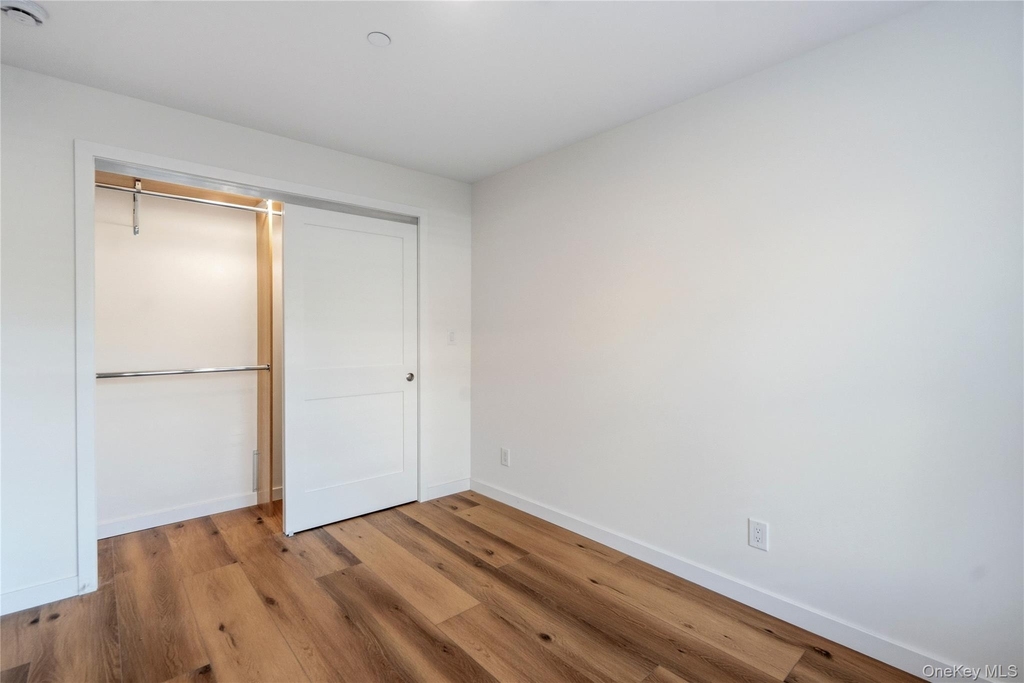 6249 60th Street - Photo 10