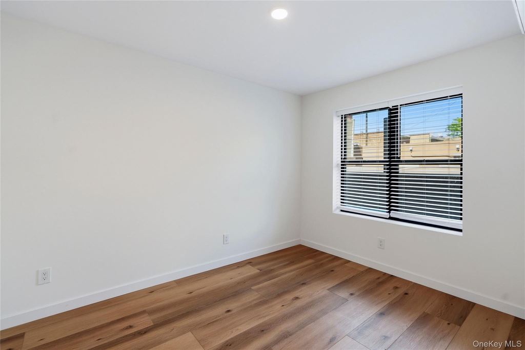 6249 60th Street - Photo 9