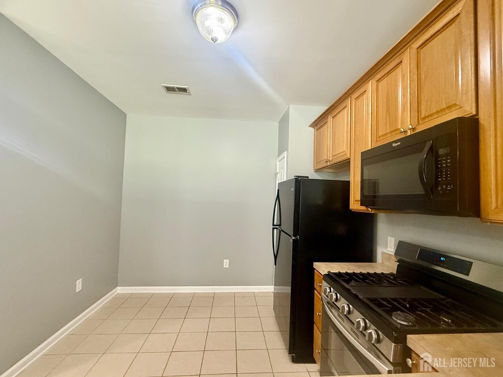 3213 Edward Stec Boulevard - Photo 4