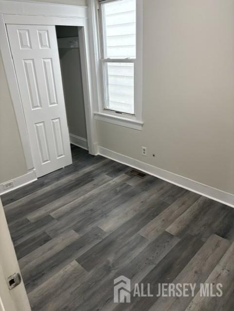 331 Somerset Street - Photo 11