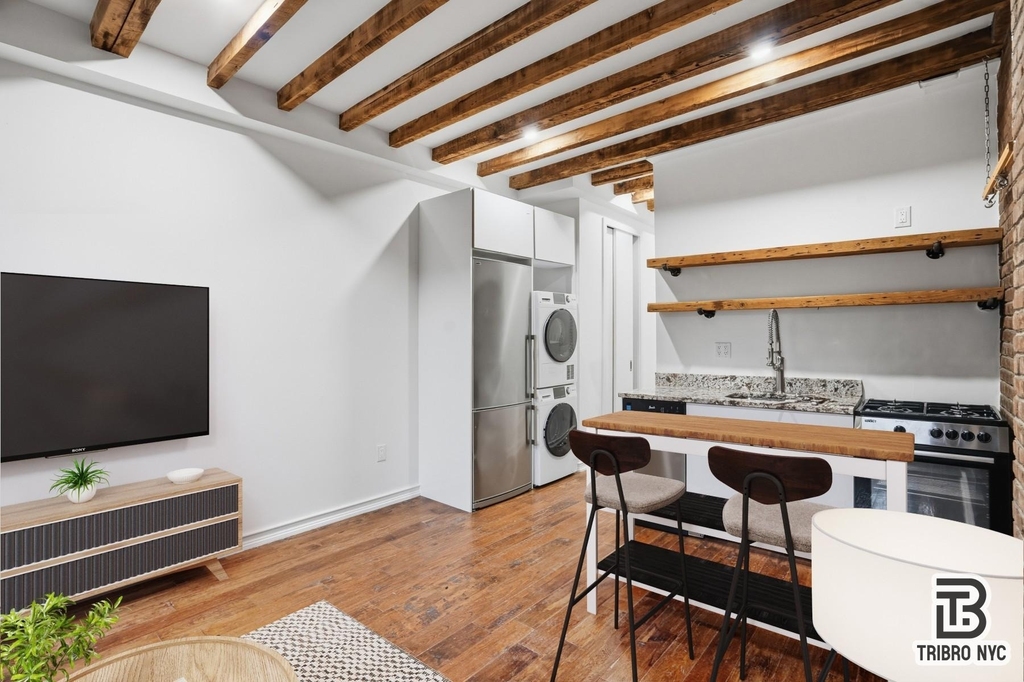 47 Market Street - Photo 5
