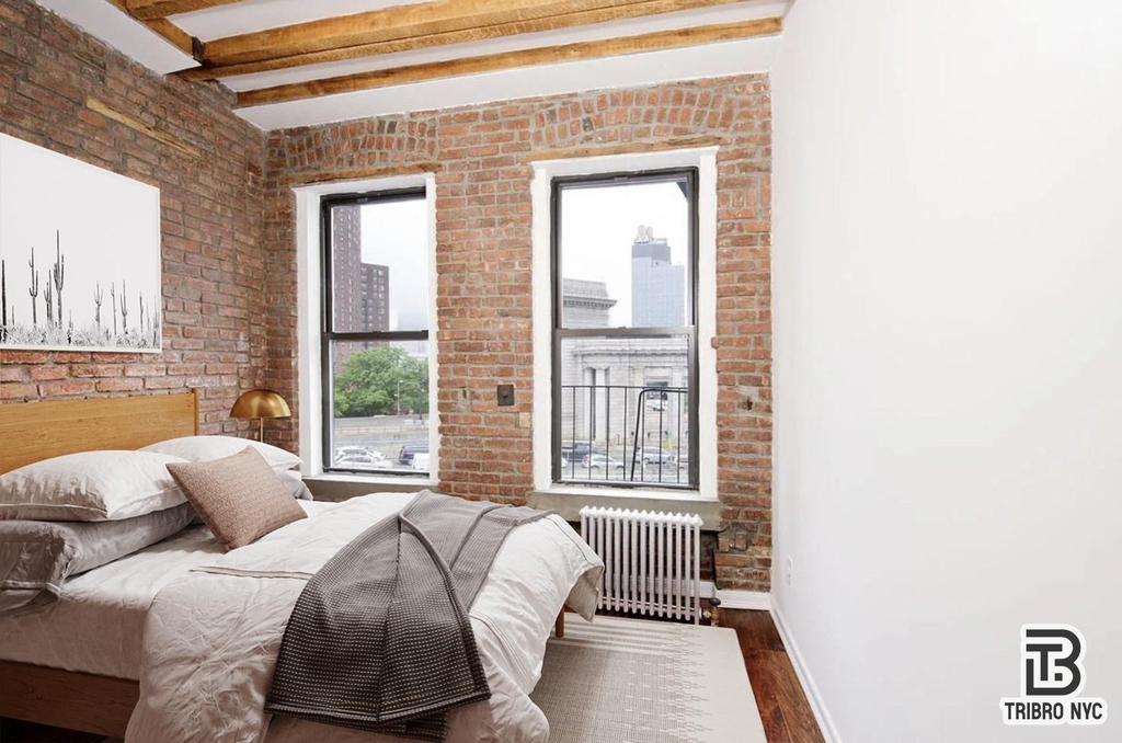 47 Market Street - Photo 2