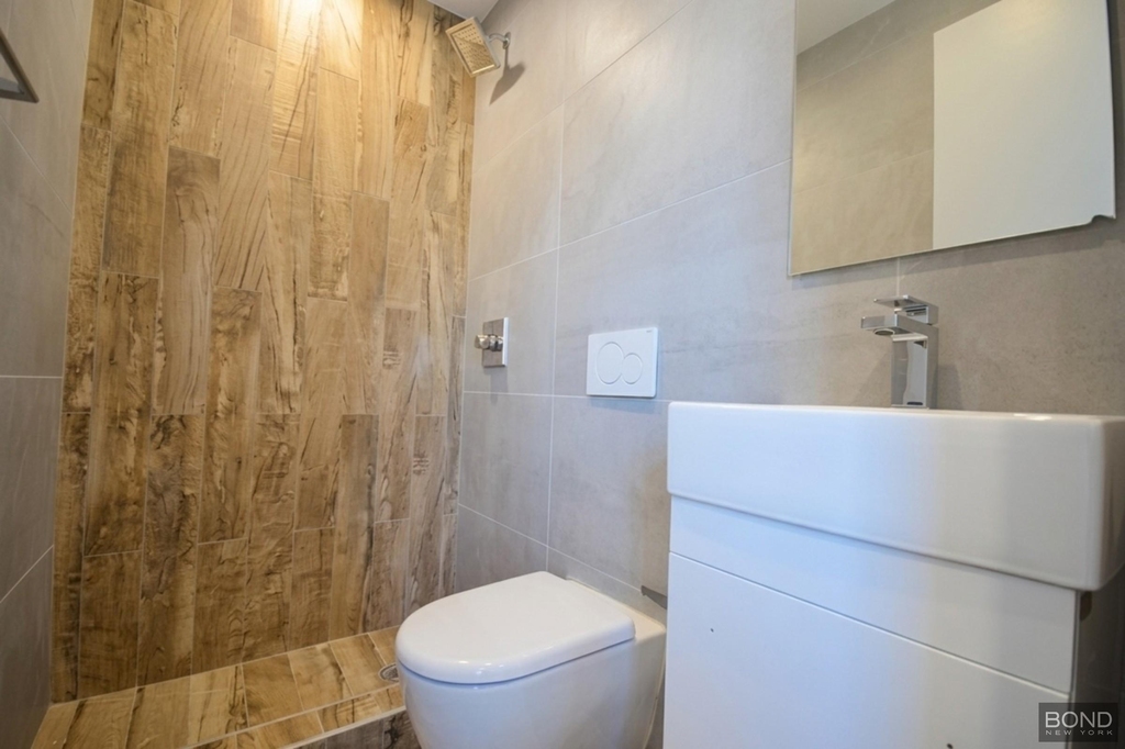 896 New York Avenue - Photo 5