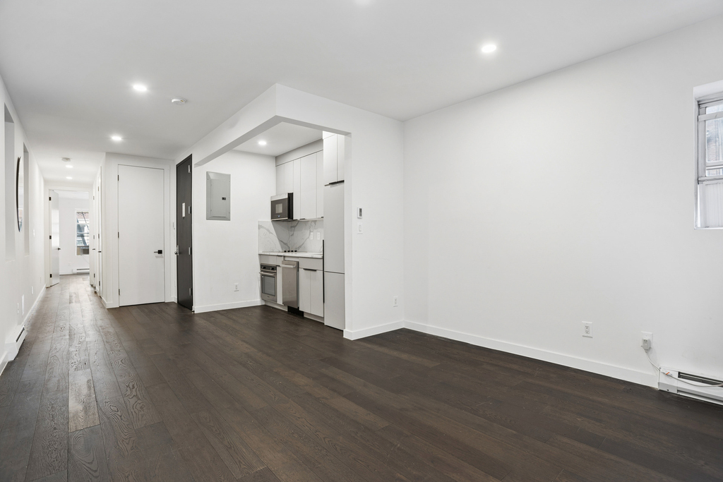 231 Sullivan Street - Photo 5