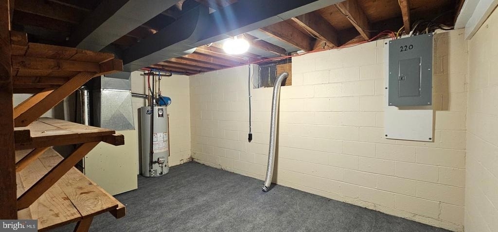 220 E Whitlock Avenue - Photo 10