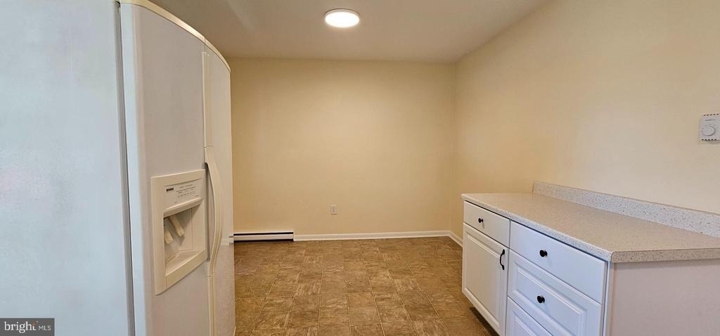 204 E Whitlock Avenue - Photo 3