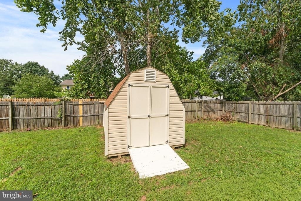 2125 Minnear Street - Photo 37