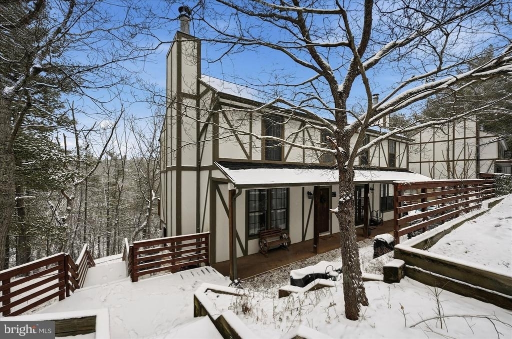 475 King St A - Photo 1