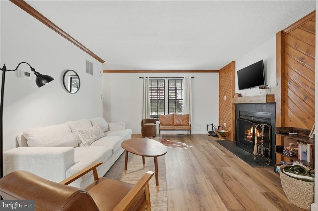 475 King St A - Photo 6